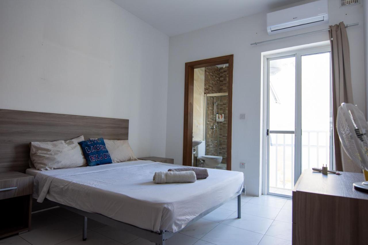 Homestay Seafront Msida